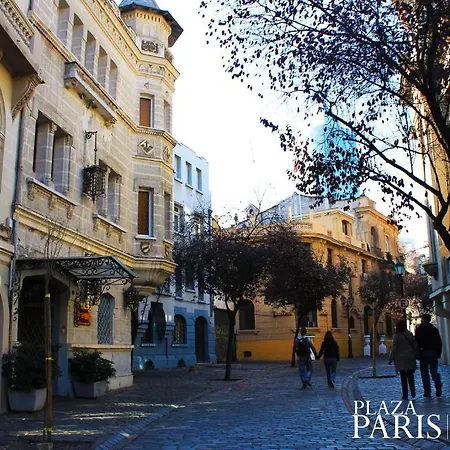 Plaza Paris Amistar Apartment